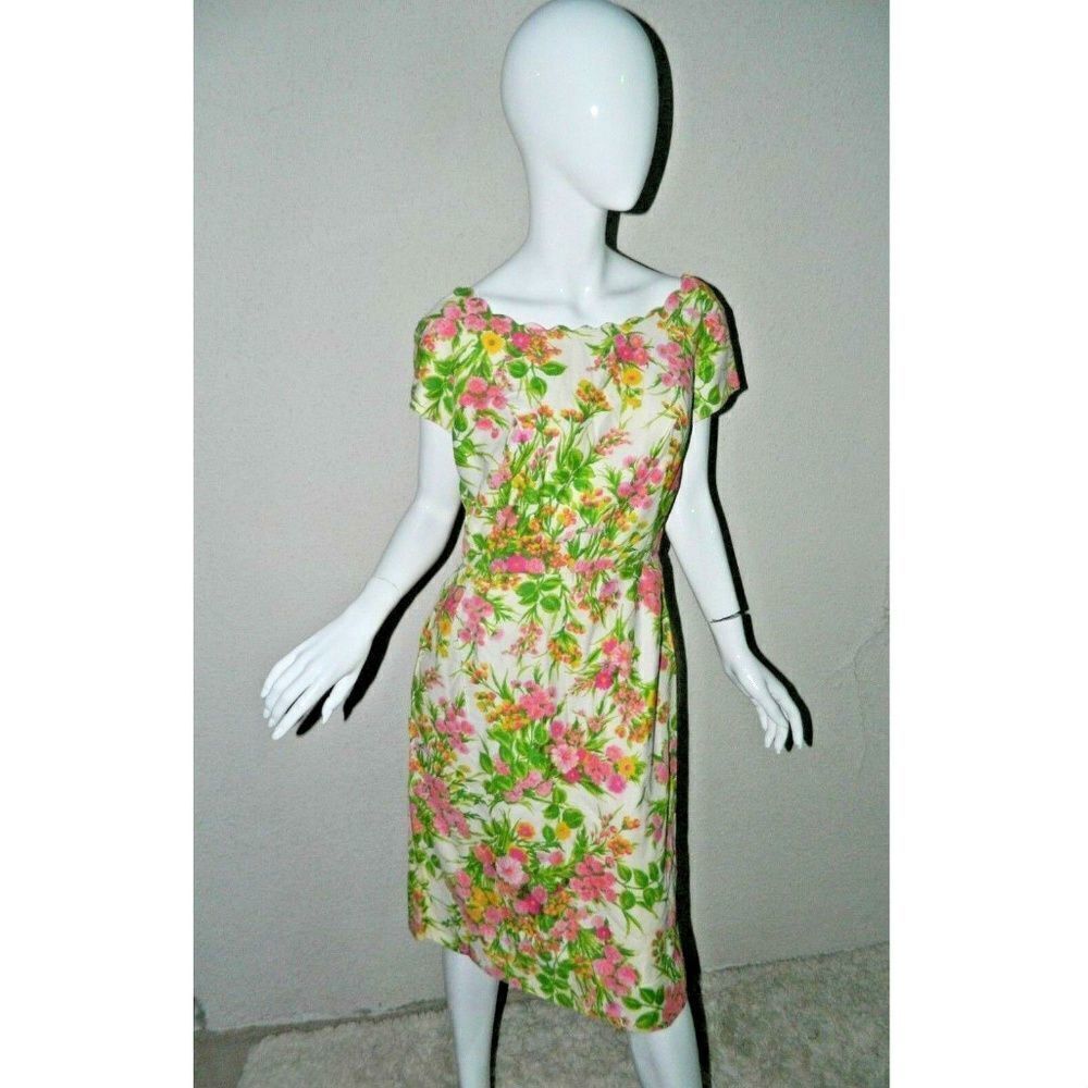 McMullen Scalloped Floral Dress A Line Size M/L‎